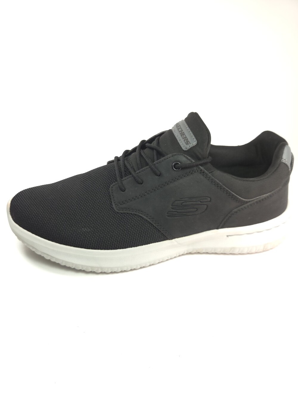 Skechers Delson Black Mesh Slip‑On Sneakers M 11